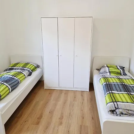 Work & In * Leverkusen