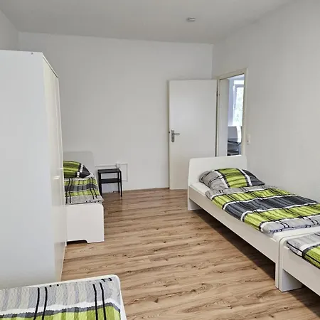 Work & In Apartmán Leverkusen